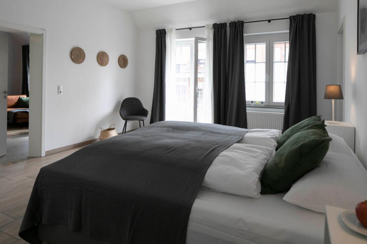 Weberhof Ferienapartments In Rostrup Am Westufer Des Zwischenahner Meers バート・ツヴィッシェンアーン エクステリア 写真