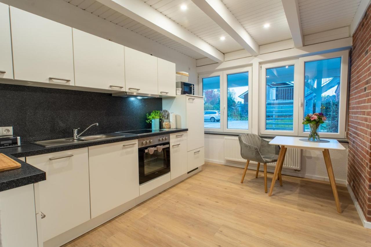 Weberhof Ferienapartments In Rostrup Am Westufer Des Zwischenahner Meers バート・ツヴィッシェンアーン エクステリア 写真