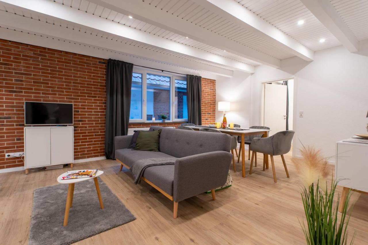Weberhof Ferienapartments In Rostrup Am Westufer Des Zwischenahner Meers バート・ツヴィッシェンアーン エクステリア 写真