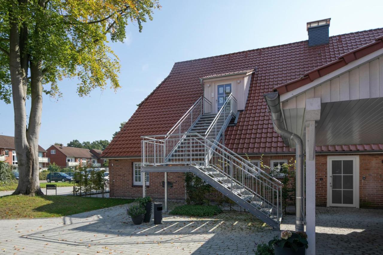 Weberhof Ferienapartments In Rostrup Am Westufer Des Zwischenahner Meers バート・ツヴィッシェンアーン エクステリア 写真
